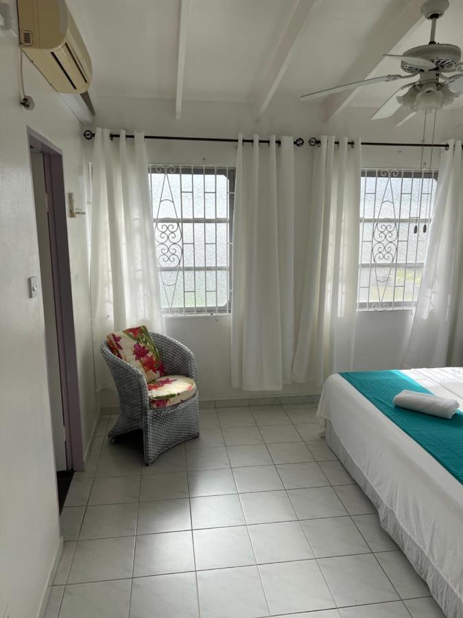 Home2Home Guesthouse كرايست تشيرش المظهر الخارجي الصورة