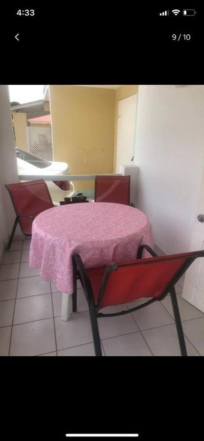 Home2Home Guesthouse كرايست تشيرش المظهر الخارجي الصورة
